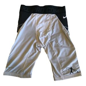 Nike pro combat shorts / black and white/size M